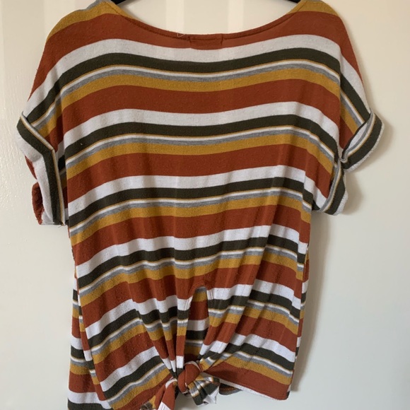 Striped top - Picture 3 of 3